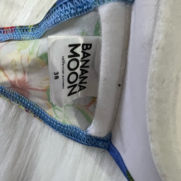 Bra - Picture 2 of 2